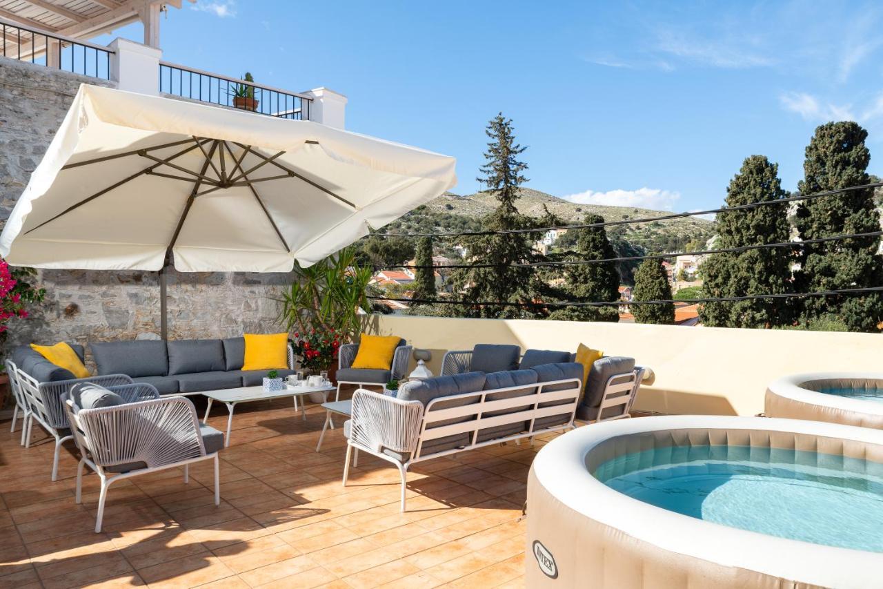 Maravelia'S Rooms Symi Bagian luar foto