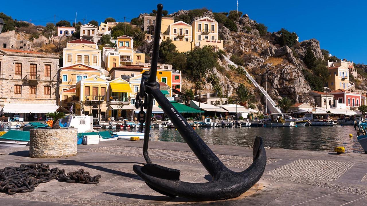 Maravelia'S Rooms Symi Bagian luar foto