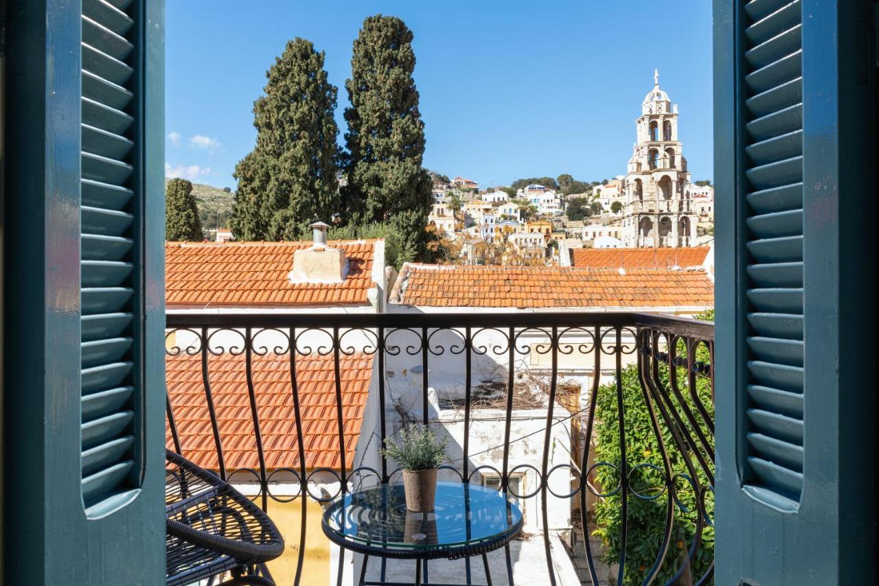 Maravelia'S Rooms Symi Bagian luar foto
