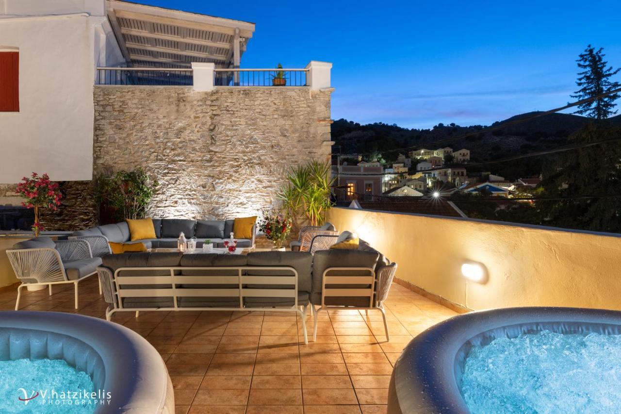 Maravelia'S Rooms Symi Bagian luar foto