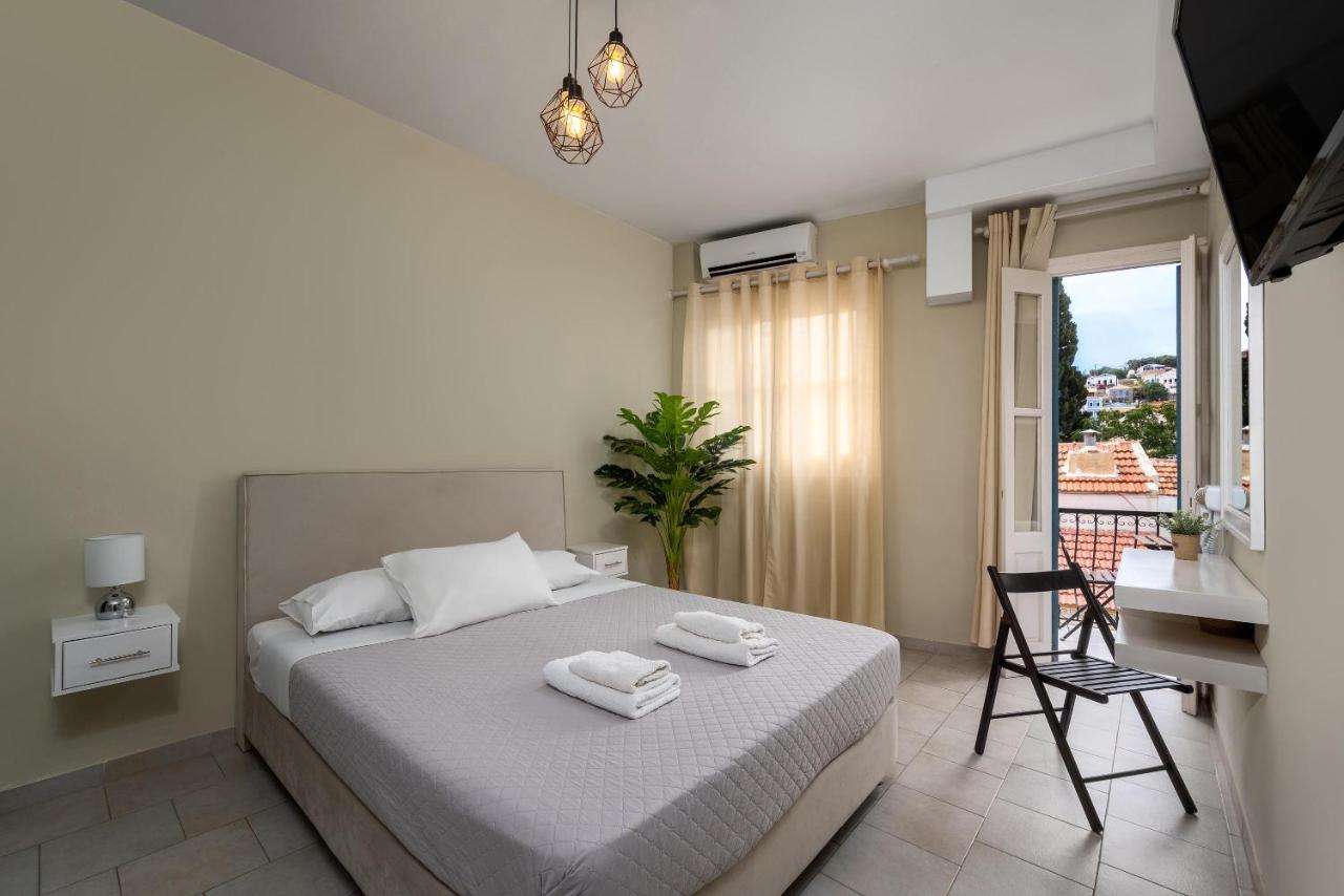 Maravelia'S Rooms Symi Bagian luar foto