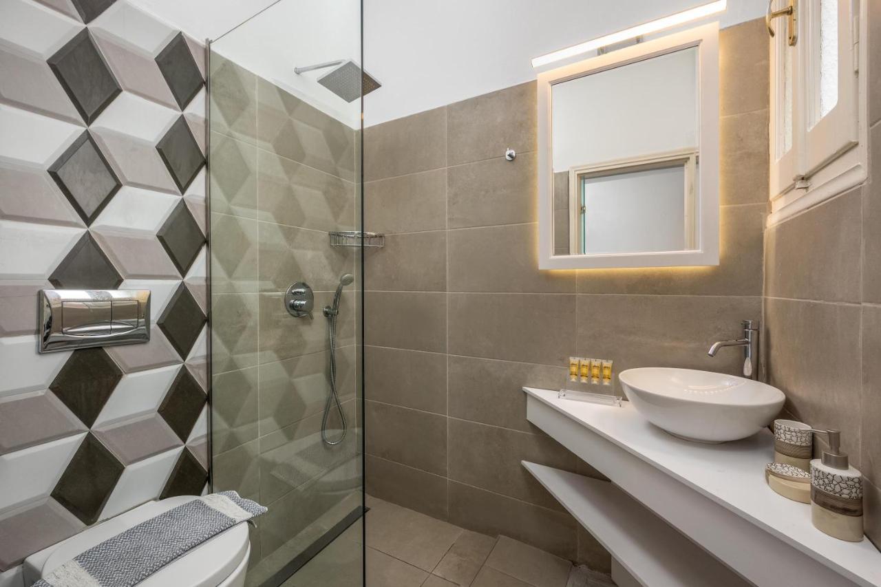 Maravelia'S Rooms Symi Bagian luar foto